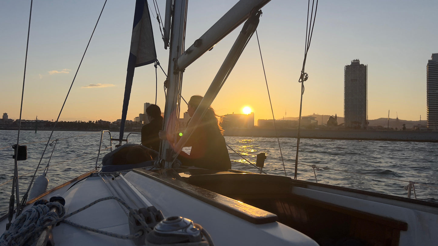 Yoga restaurativo con masaje en velero