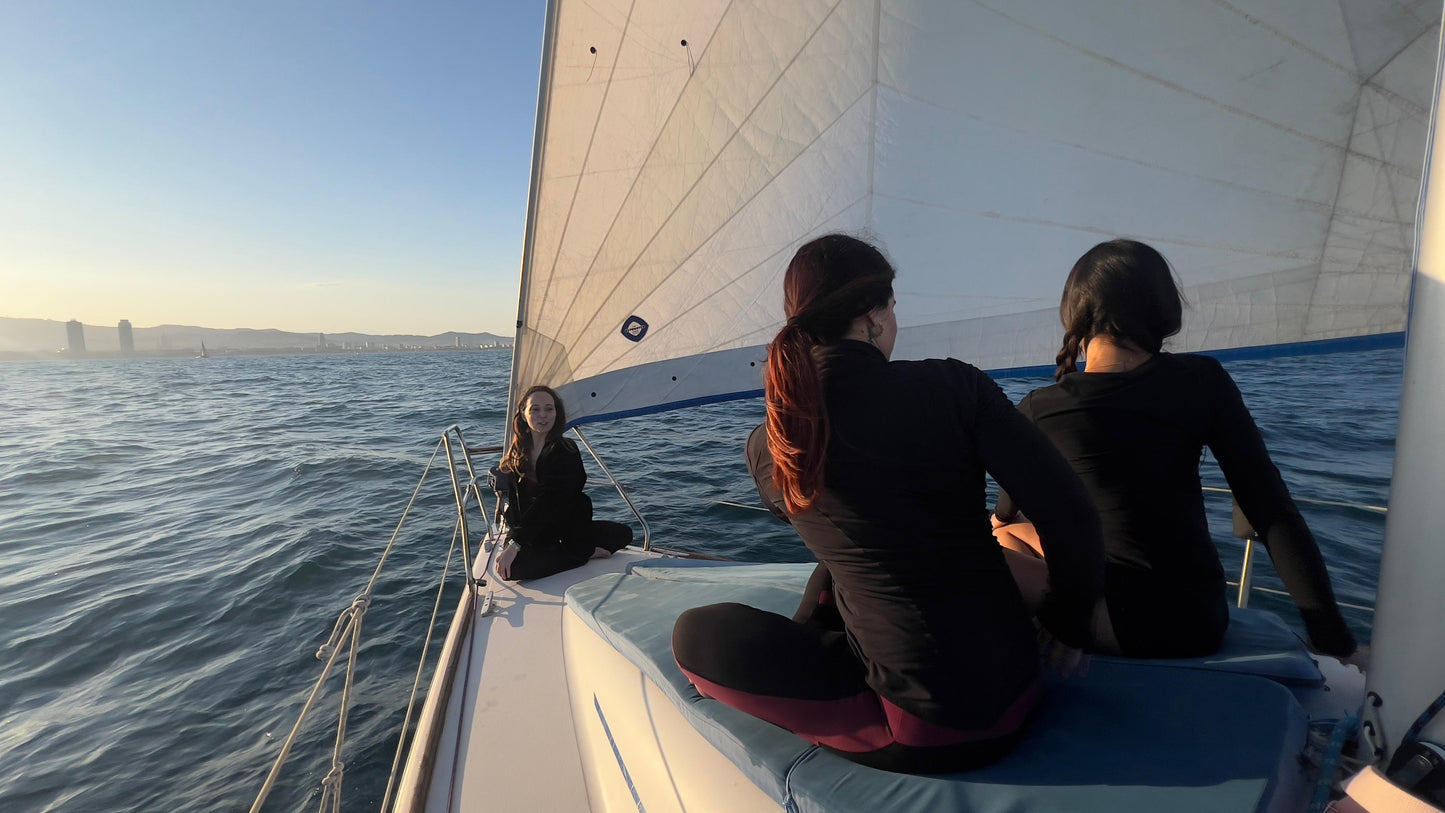 Yoga restaurativo con masaje en velero